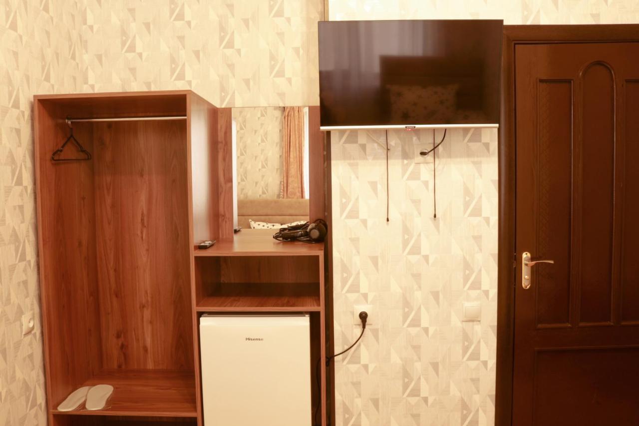 Styopa Hotel Erévan Extérieur photo