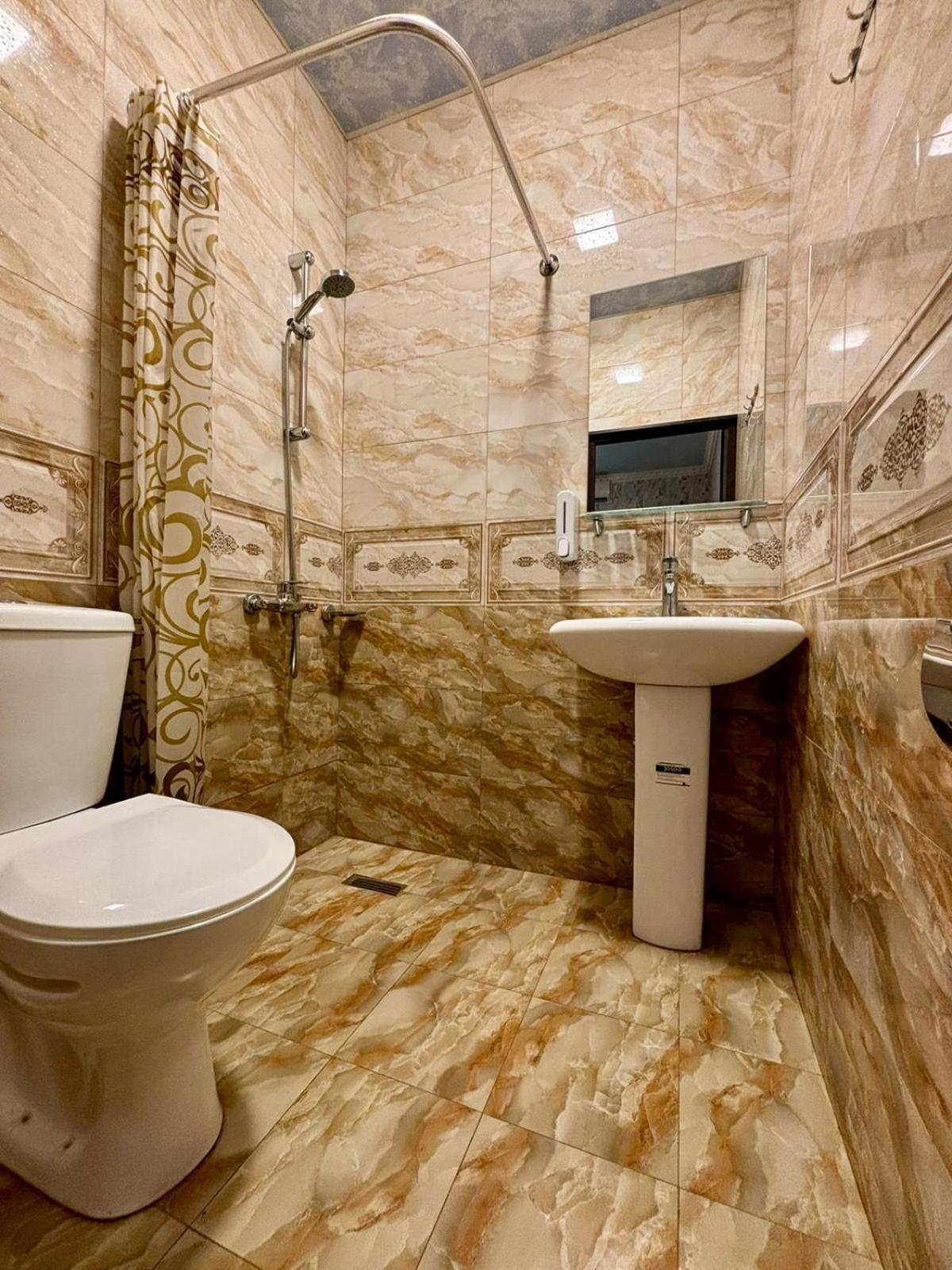 Styopa Hotel Erévan Extérieur photo